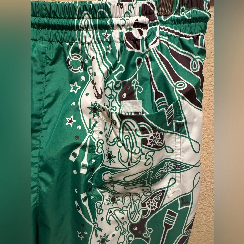 New Authentic Gucci Logo Swim Shorts Green White